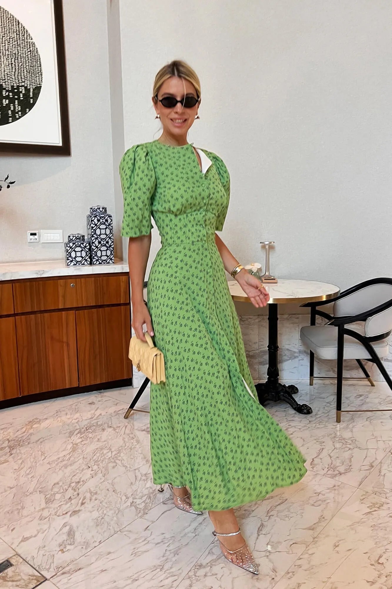 Reduced Prices Short Sleeve Buttoned Midi Dress