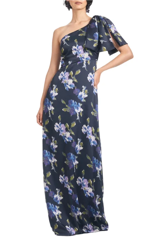 Weekend Special Chelsea Gown in Midnight Corsage