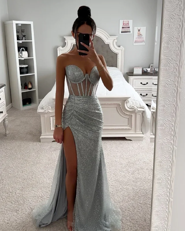 Deal Mania SILVER STRAPLESS GLITTER GOWN