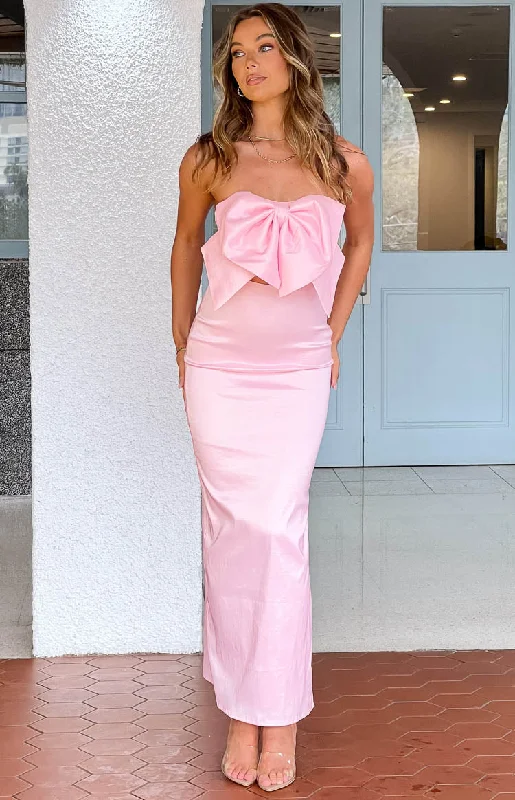 Friends and Family Sale Viar Pink Bow Maxi Dress