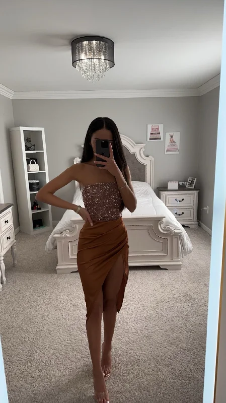 Final Sale SEQUIN STRAPLESS MIDI DRESS