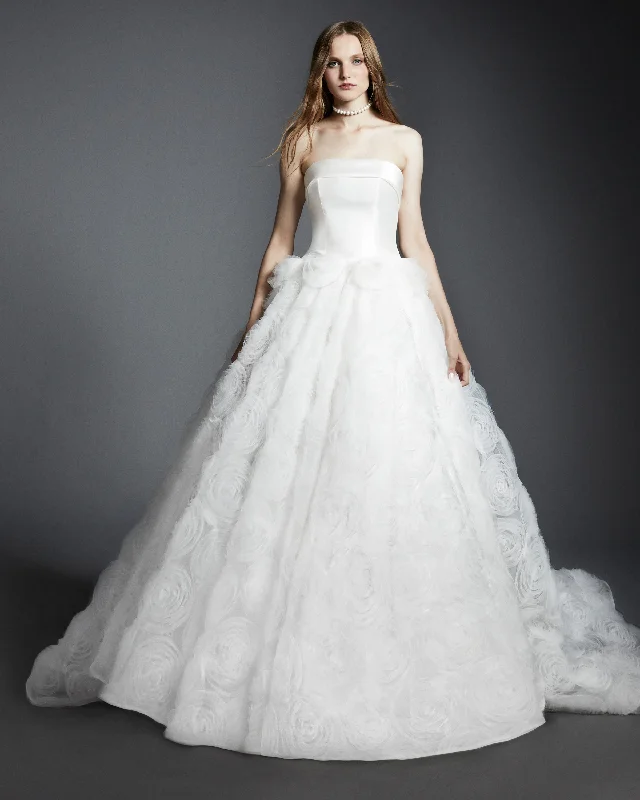 YEAR-End Sale VRM413 - TULLE ROSE DREAM GOWN