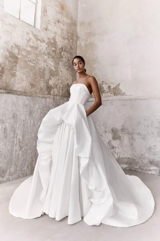 Exclusive Deal VRM266 - TAFFETA VOLANT DREAM