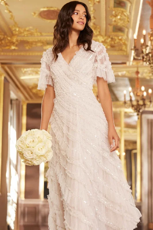 New Deals Spiral Sequin V-Neck Ankle Gown