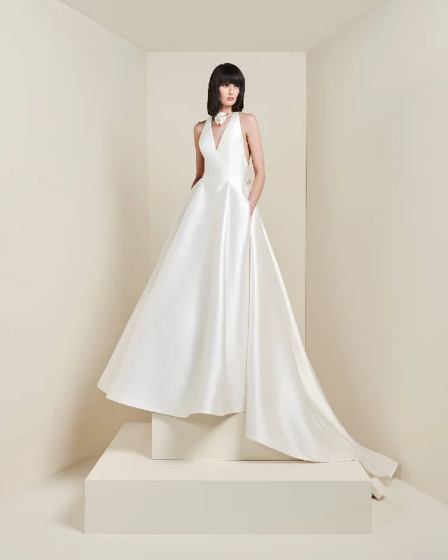 Deep Discounts VRM432 – T-BACK CAMELLIA GOWN