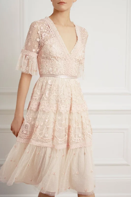 Today’s Deal Midsummer Lace Dress
