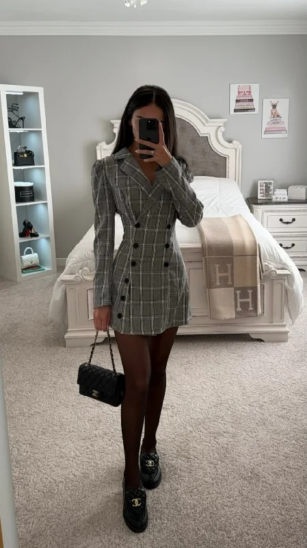 Discount Days PLAID GREY BLAZER DRESS