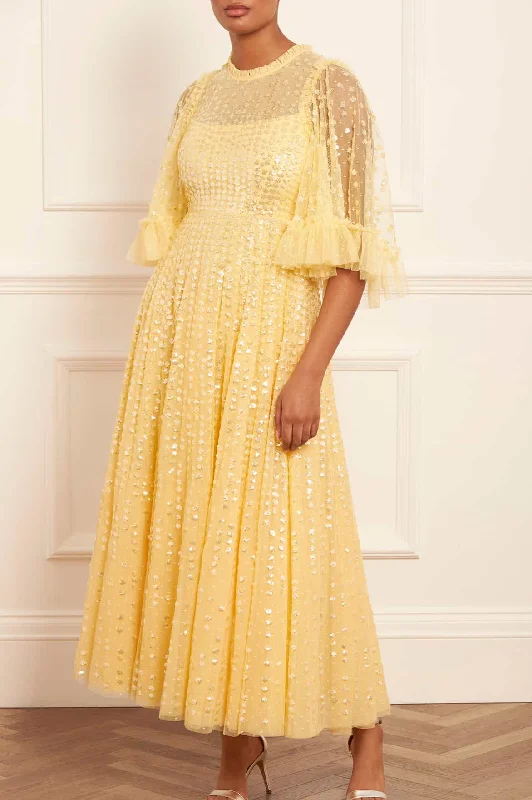 Price Rollback Raindrop Short Sleeve Ankle Gown