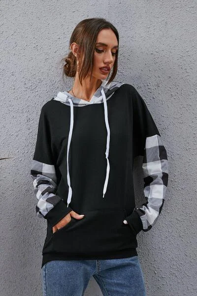 Plaid Drawstring Dropped Shoulder Hoodie in 2 Colors